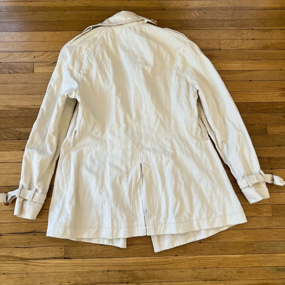 Banana Republic Beige Short Trench Coat | Petite M - Picture 4 of 8